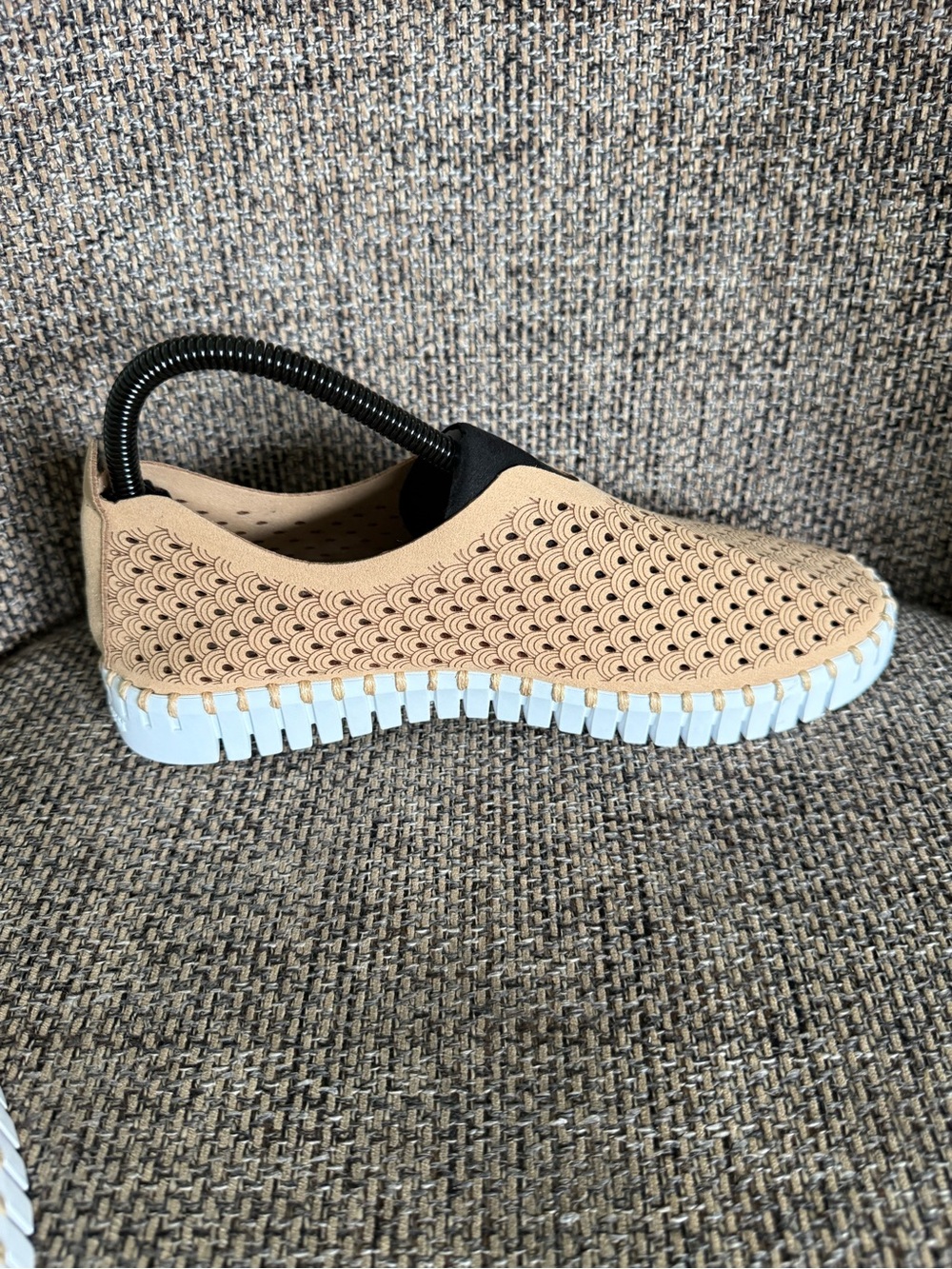 Isle Jacobsen Tulip Slip On Shoes Size 38 EUC - Picture 8 of 9